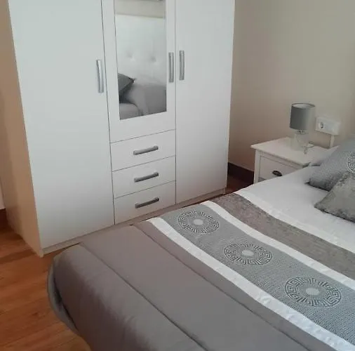 Apto San Francisco,en El Centro Y En La Playa *