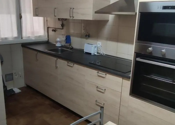 Apto San Francisco,en El Centro Y En La Playa *