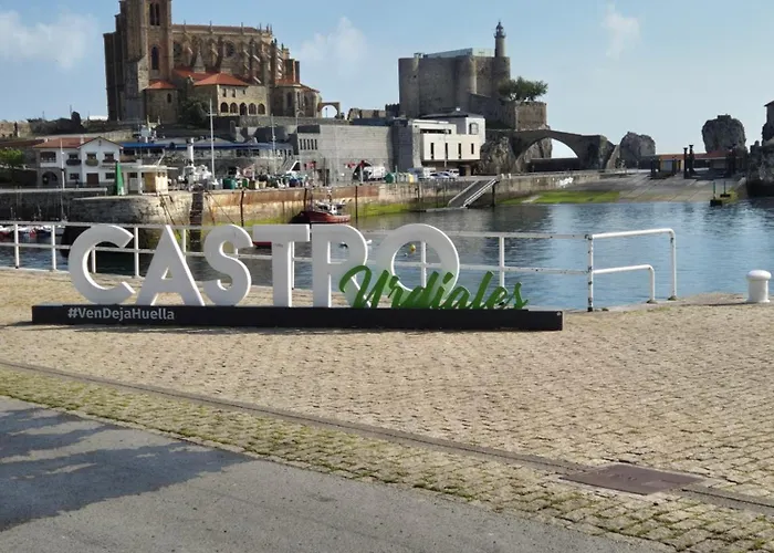 Apto San Francisco,en El Centro Y En La Playa *